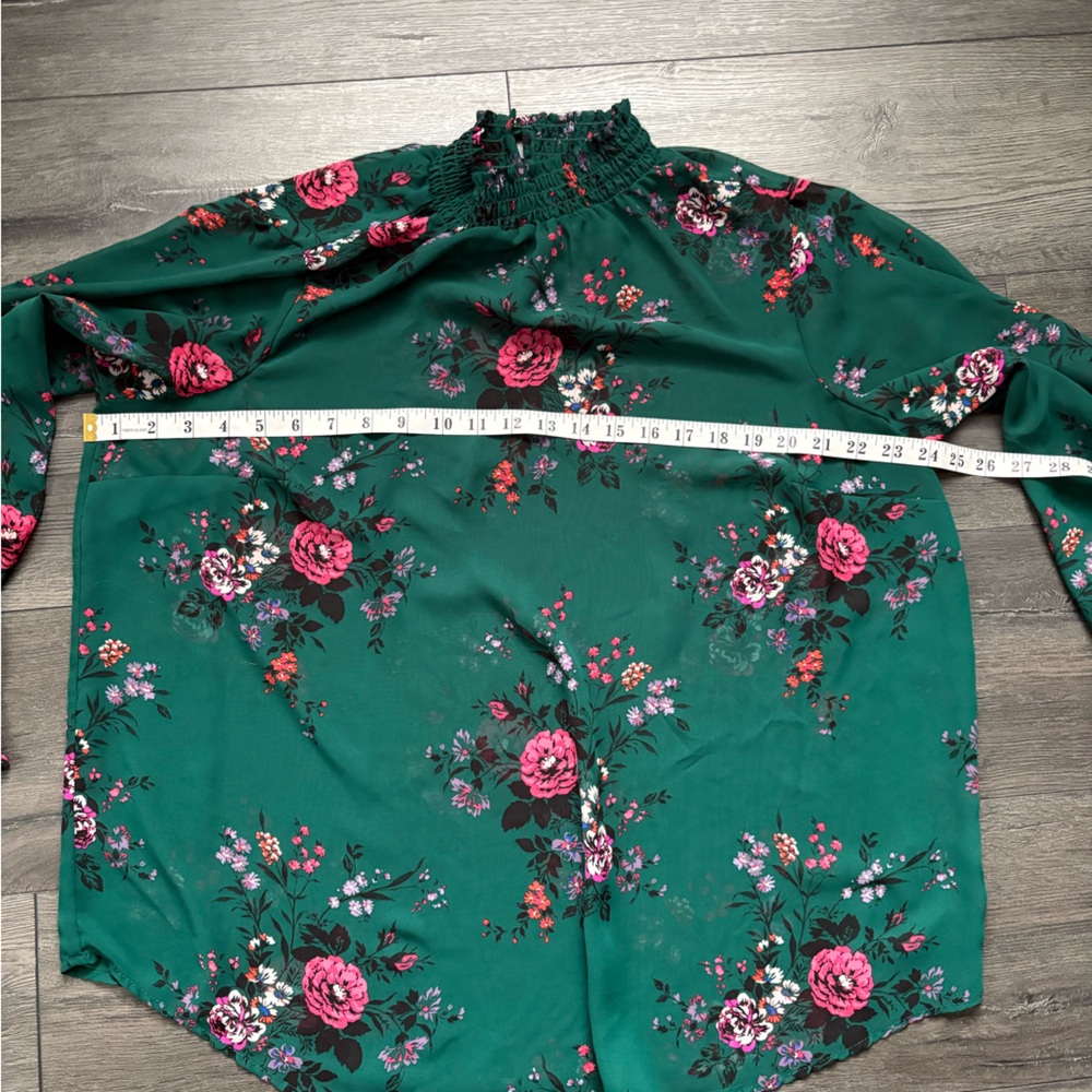Torrid Womens Green Floral Print Sheer Long Sleeve Blouse Size 1 (14/16)(1X) - Picture 6 of 10